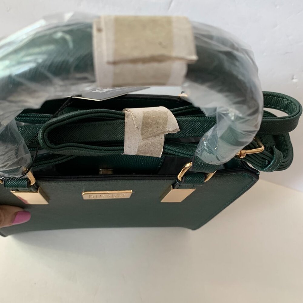 Badgley Mischka Green crossbody purse NWT - Picture 11 of 11